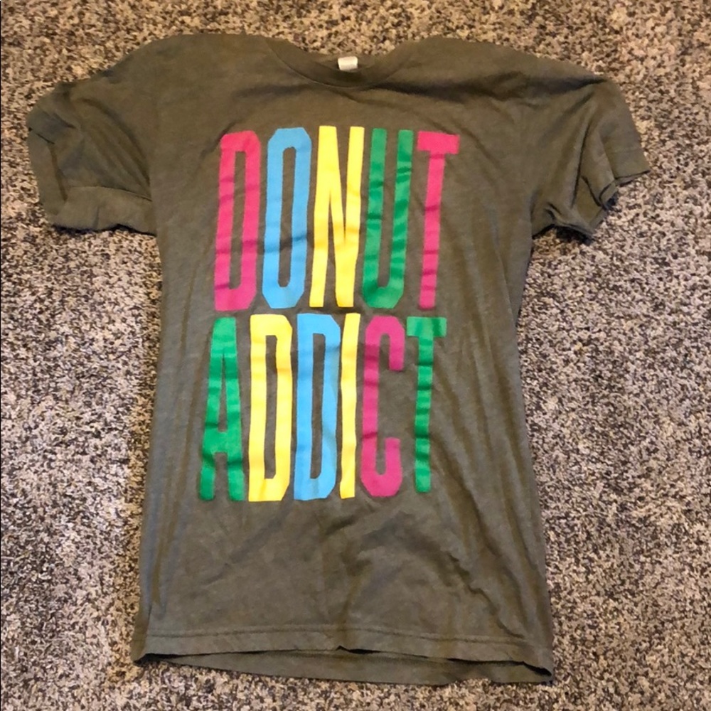 Green T shirt